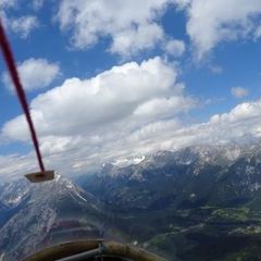 Flugwegposition um 11:15:10: Aufgenommen in der Nähe von Gemeinde Telfs, Telfs, Österreich in 2495 Meter